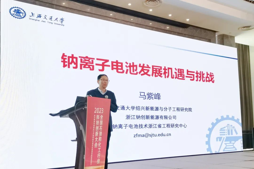 1701836231119107.png 图片 3.png